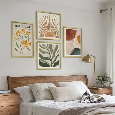 Compoziție de tablouri pentru perete cu motive florale abstracte