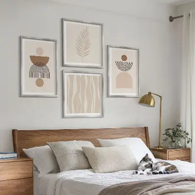 Set tablouri cu forme abstracte maro și bej gata de agățat