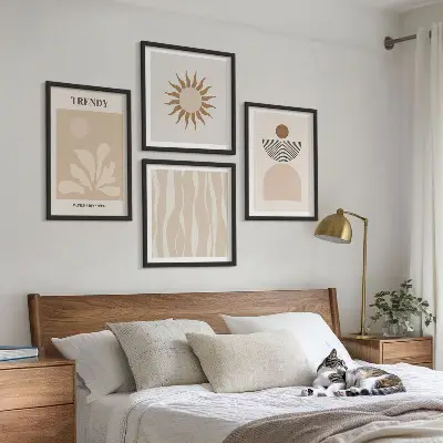 Compoziție de tablouri pentru perete cu model abstract elegant în nuanțe de bej
