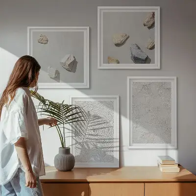 Compoziție de tablouri geometrice cu model de pietre din carton