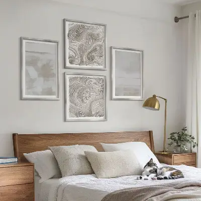 Compoziție de tablouri pentru perete cu texturi uzate în stil modern