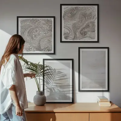 Compoziție de tablouri pentru perete cu texturi uzate în stil modern