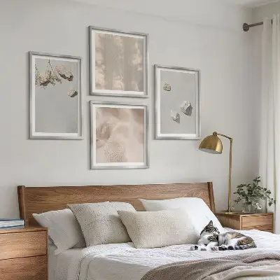 Compoziție de tablouri pentru perete cu decorațiuni de plajă și pietre în stil boho