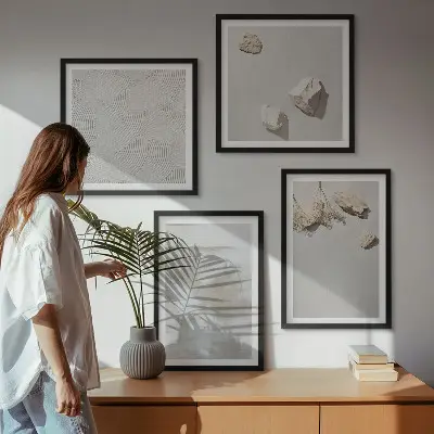 Compoziție de tablouri pentru perete cu textură boho și model cu pietre de nisip