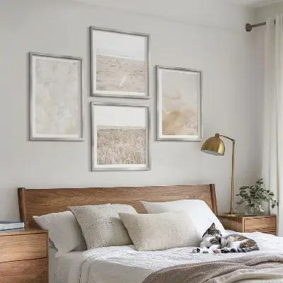 Set de tablouri gata de agățat cu texturi pastelate la modă