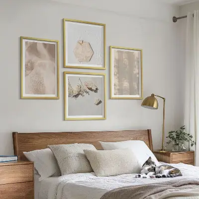 Set de tablouri gata de agățat cu texturi naturale subtile în stil boho