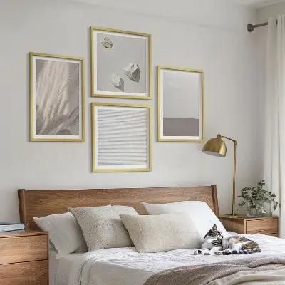 Compoziție de tablouri pentru perete cu texturi delicate inspirate din natură în stil boho