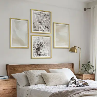 Compoziție de tablouri pentru perete cu design minimalist inspirat de textura vopselei