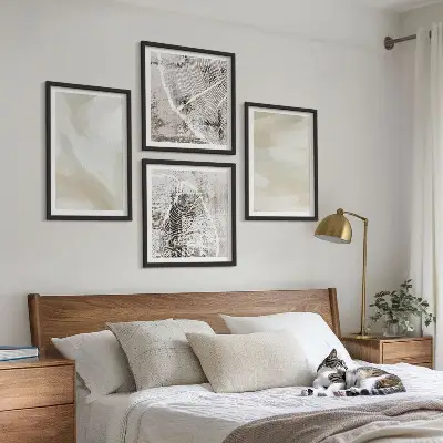 Compoziție de tablouri pentru perete cu design minimalist inspirat de textura vopselei