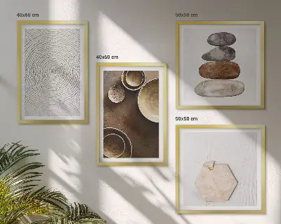 Compoziție de tablouri pentru perete cu texturi în arta modernă