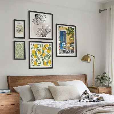 Poliptic înrămat cu motive vegetale elegante