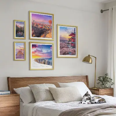 Tablou triptic înrămat cu tematică de munți și flori asiatice