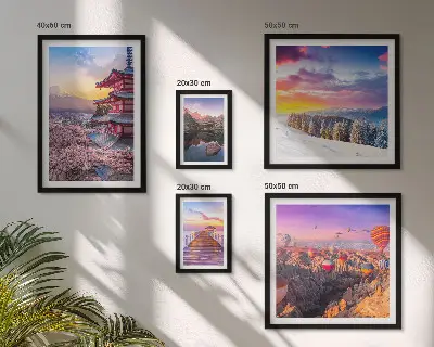 Tablou triptic înrămat cu tematică de munți și flori asiatice