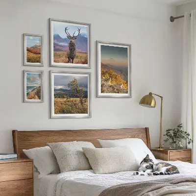 Set de tablouri decorative pentru perete cu peisaje montane și animale sălbatice