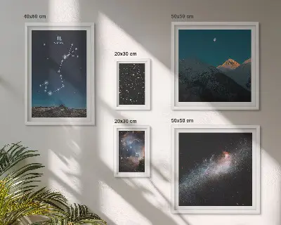 Set de tablouri decorative pentru perete peisaje cosmice nocturne