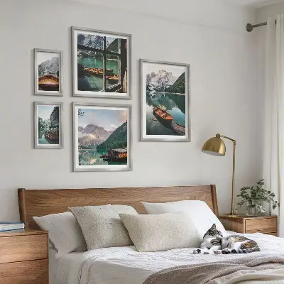 Set tablouri decorative pentru perete cu peisaje montane, lacuri și bărci