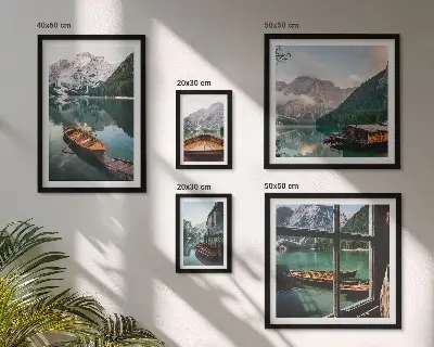 Set tablouri decorative pentru perete cu peisaje montane, lacuri și bărci