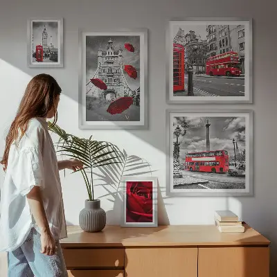 Set de tablouri decorative pentru perete cu motive londoneze și accente roșii