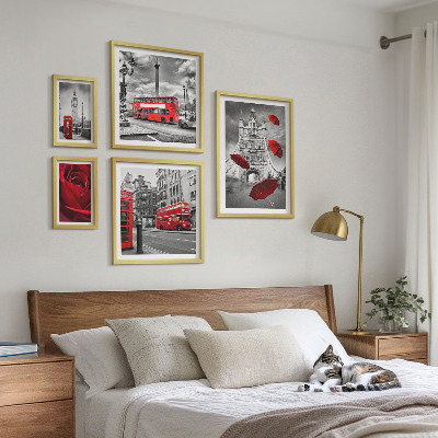 Decorațiune de perete set tablouri Motive londoneze cu accente roșii