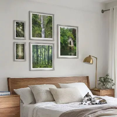 Set tablouri decorative de perete cu peisaje naturale de păduri verzi și cascade