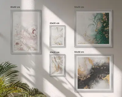 Poliptic înrămat cu accente florale și eleganță abstractă