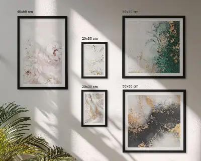Poliptic înrămat cu accente florale și eleganță abstractă