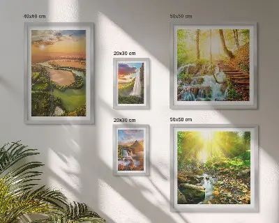 Set de tablouri decorative pentru perete cu peisaje de cascade și văi