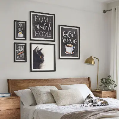Set tablouri decorative pentru perete cu sloganuri pozitive despre pisici și cafea