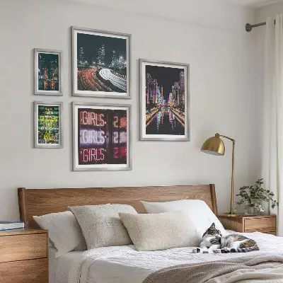 Tablou poliptic înrămat oraș modern pe timp de noapte cu neon