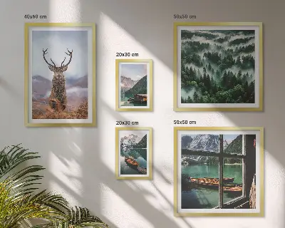 Tablou poliptic înrămat cu peisaj montan, animale sălbatice și natură