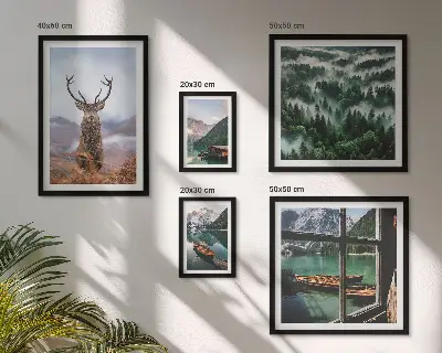 Tablou poliptic înrămat cu peisaj montan, animale sălbatice și natură