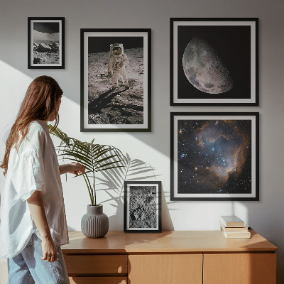 Polyptic înrămat Descoperiri și secrete cosmice