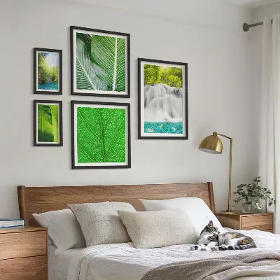 Tablou poliptic înrămat cu model de cascadă tropicală cu palmieri