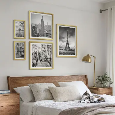 Set de tablouri decorative pentru perete cu peisaje urbane și icoane arhitecturale