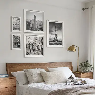 Set de tablouri decorative pentru perete cu peisaje urbane și icoane arhitecturale