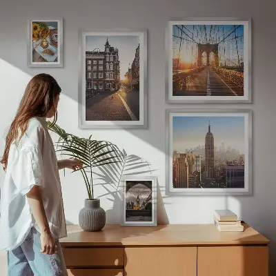 Set tablouri decorative de perete cu arhitectură urbană fermecătoare