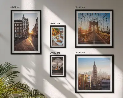 Set tablouri decorative de perete cu arhitectură urbană fermecătoare