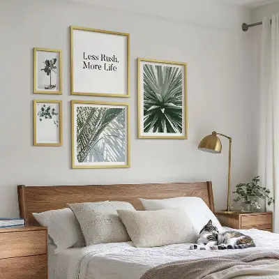 Set de tablouri decorative cu model de frunze verzi în stil modern