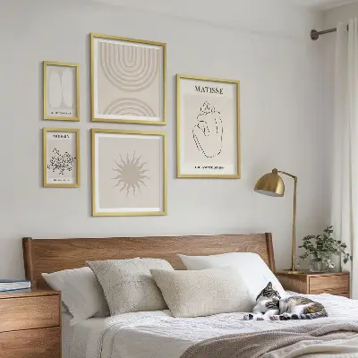 Tablou triptic înrămat cu linii de artă minimalistă