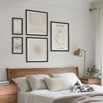 Tablou triptic înrămat cu linii de artă minimalistă