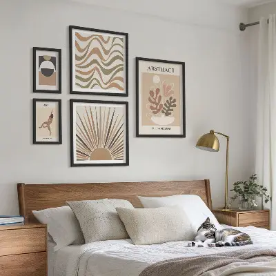 Set de tablouri decorative pentru perete cu abstracțiuni elegante ale plantelor