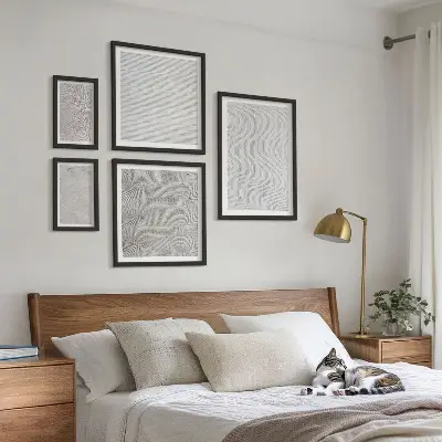 Set tablouri decorative de perete cu model geometric inspirat din structuri de nisip