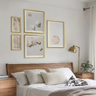 Poliptic înrămat cu texturi naturale subtile în stil boho