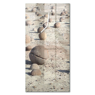 Ceas de sticlă pe perete vertical Pietre de plajă