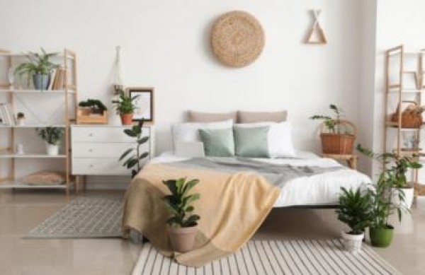 Cum să vă înfrumusețați dormitorul? Idei creative și practice pentru un spațiu elegant și confortabil