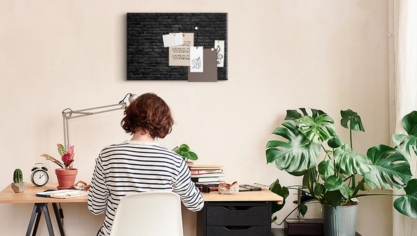 Ce să pui pe perete lângă birou? Ghid